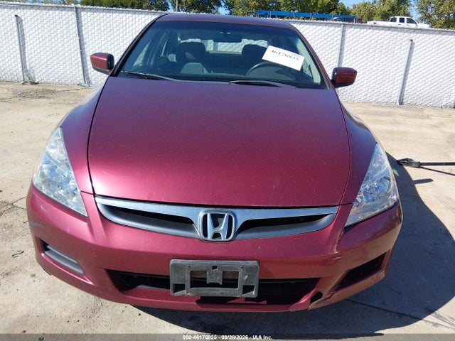 46176835 :رقم المزاد ، 1HGCM56356A062434 vin ، 2006 Honda Accord 2.4 Se مزاد بيع
