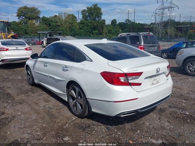 Продаж на аукціоні авто 2018 Honda Accord Touring, vin: 1HGCV1F96JA047007, номер лоту: 46176840