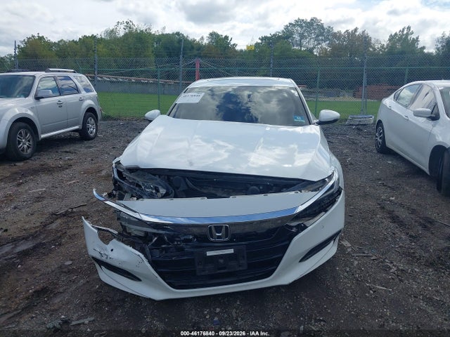 Продаж на аукціоні авто 2018 Honda Accord Touring, vin: 1HGCV1F96JA047007, номер лоту: 46176840