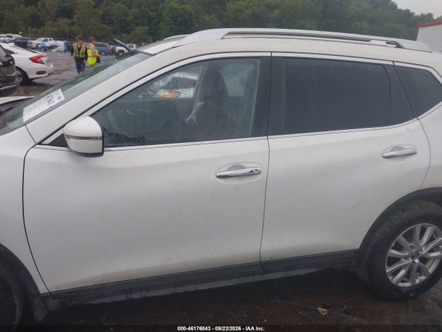 Aukcja sprzedaży 2017 Nissan Rogue Sv, vin: KNMAT2MV8HP593901, numer aukcji: 46176843
