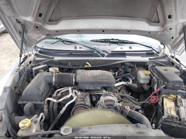 2005 Dodge Dakota St მანქანა იყიდება აუქციონზე, vin: 1d7hw22n45s253023, აუქციონის ნომერი: 46176866