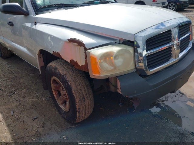 2005 Dodge Dakota St მანქანა იყიდება აუქციონზე, vin: 1d7hw22n45s253023, აუქციონის ნომერი: 46176866