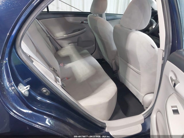 46176877 :رقم المزاد ، 2T1BU4EE5DC940203 vin ، 2013 Toyota Corolla Le مزاد بيع