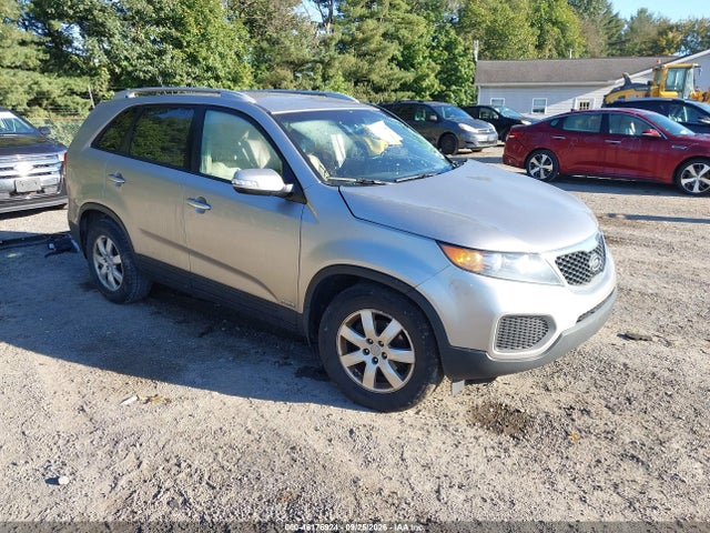 2013 Kia Sorento Lx V6 მანქანა იყიდება აუქციონზე, vin: 5XYKTDA22DG421340, აუქციონის ნომერი: 46176924