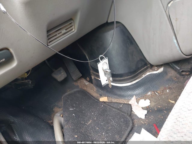 Auction sale of the 1998 Chevrolet Astro, vin: 1GCDM19W3WB158106, lot number: 46176954