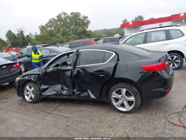 2013 Acura Ilx 2.0l მანქანა იყიდება აუქციონზე, vin: 19VDE1F55DE016809, აუქციონის ნომერი: 46176962