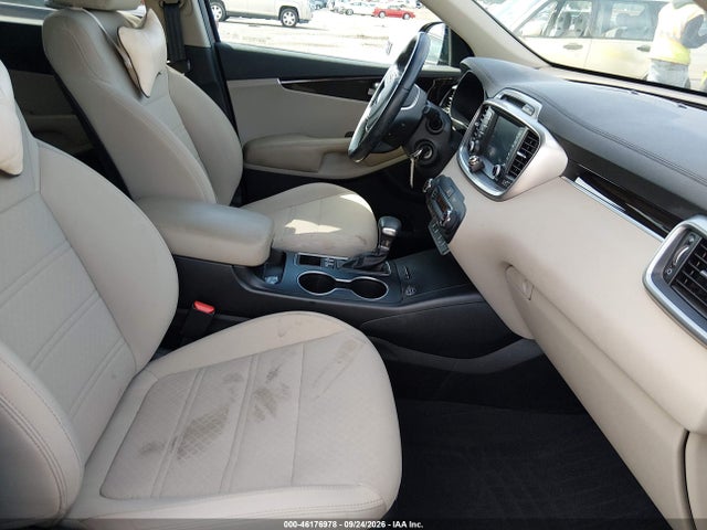 2019 Kia Sorento 2.4l Lx მანქანა იყიდება აუქციონზე, vin: 5XYPGDA38KG522043, აუქციონის ნომერი: 46176978