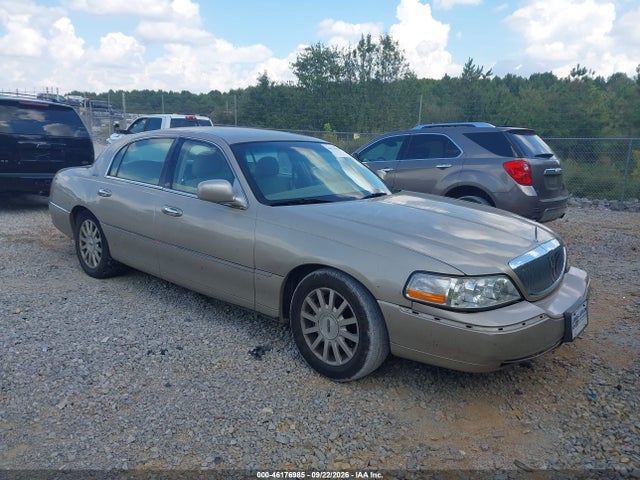 Aukcja sprzedaży 2007 Lincoln Town Car Signature, vin: 1LNHM81VX7Y639705, numer aukcji: 46176985
