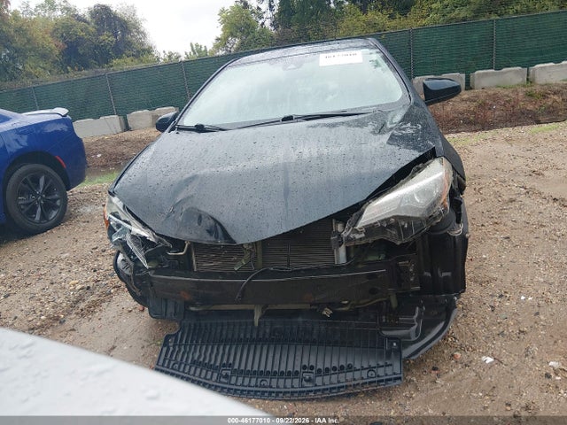 46177010 :رقم المزاد ، 5YFBURHEXJP818313 vin ، 2018 Toyota Corolla Le مزاد بيع
