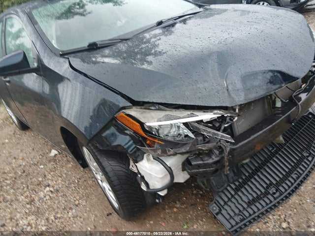 46177010 :رقم المزاد ، 5YFBURHEXJP818313 vin ، 2018 Toyota Corolla Le مزاد بيع