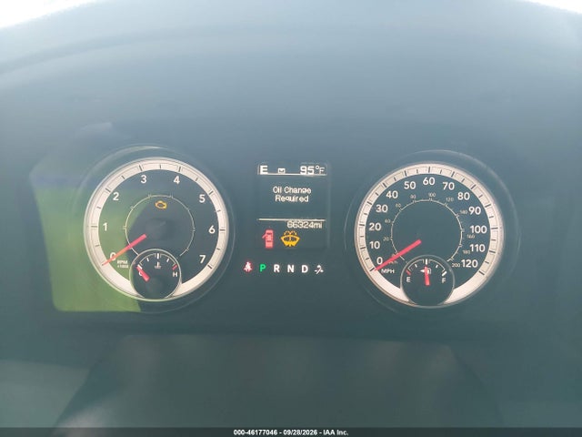 46177046 :رقم المزاد ، 1C6RR7KG5HS826575 vin ، 2017 Ram 1500 Tradesman  4x4 5'7 Box مزاد بيع