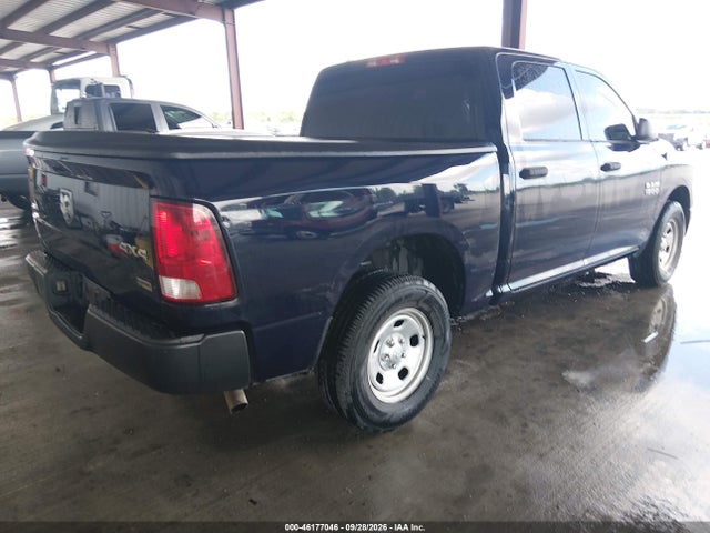 46177046 :رقم المزاد ، 1C6RR7KG5HS826575 vin ، 2017 Ram 1500 Tradesman  4x4 5'7 Box مزاد بيع