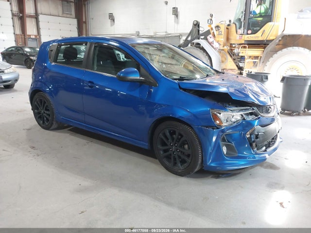 46177058 :رقم المزاد ، 1G1JD6SBXJ4101074 vin ، 2018 Chevrolet Sonic Lt Auto مزاد بيع
