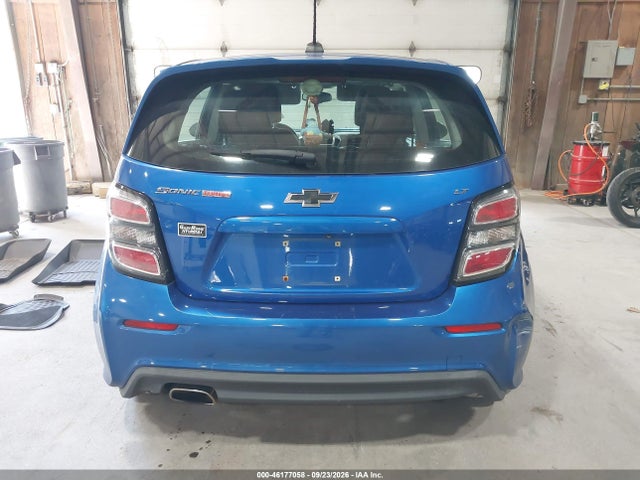 2018 Chevrolet Sonic Lt Auto მანქანა იყიდება აუქციონზე, vin: 1G1JD6SBXJ4101074, აუქციონის ნომერი: 46177058