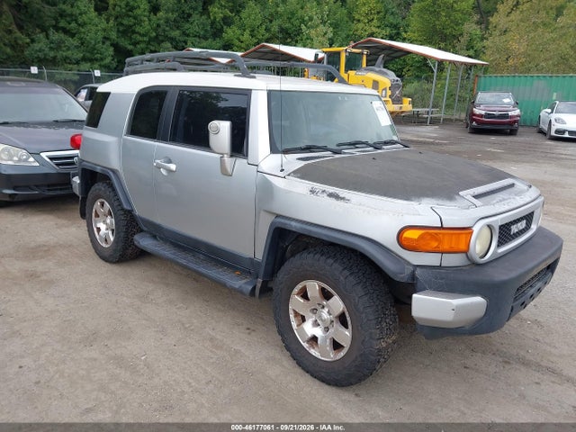 2007 Toyota Fj Cruiser მანქანა იყიდება აუქციონზე, vin: JTEBU11F070098068, აუქციონის ნომერი: 46177061