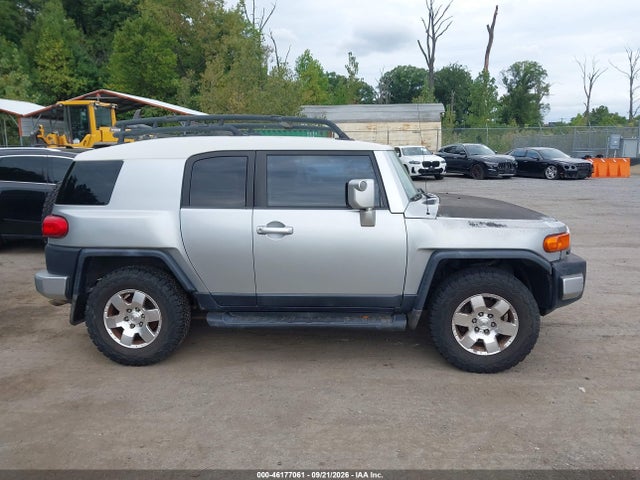 2007 Toyota Fj Cruiser მანქანა იყიდება აუქციონზე, vin: JTEBU11F070098068, აუქციონის ნომერი: 46177061