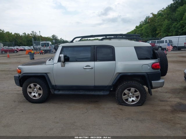 2007 Toyota Fj Cruiser მანქანა იყიდება აუქციონზე, vin: JTEBU11F070098068, აუქციონის ნომერი: 46177061