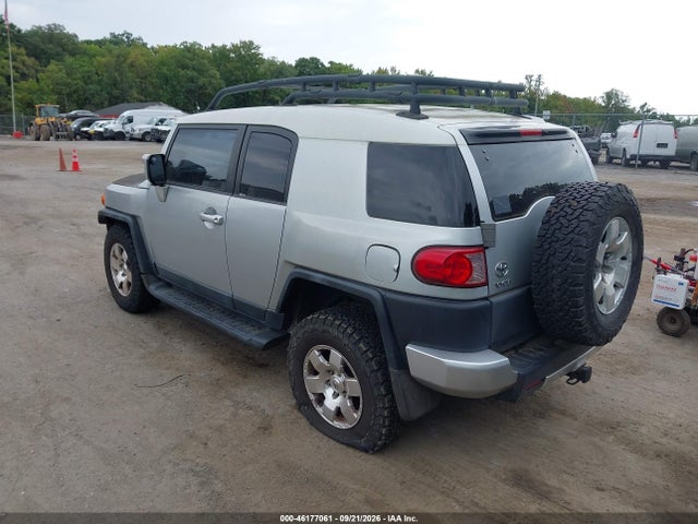 2007 Toyota Fj Cruiser მანქანა იყიდება აუქციონზე, vin: JTEBU11F070098068, აუქციონის ნომერი: 46177061