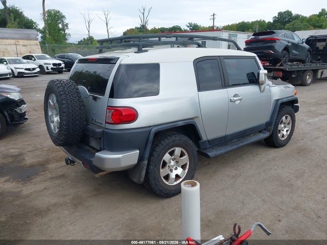 2007 Toyota Fj Cruiser მანქანა იყიდება აუქციონზე, vin: JTEBU11F070098068, აუქციონის ნომერი: 46177061