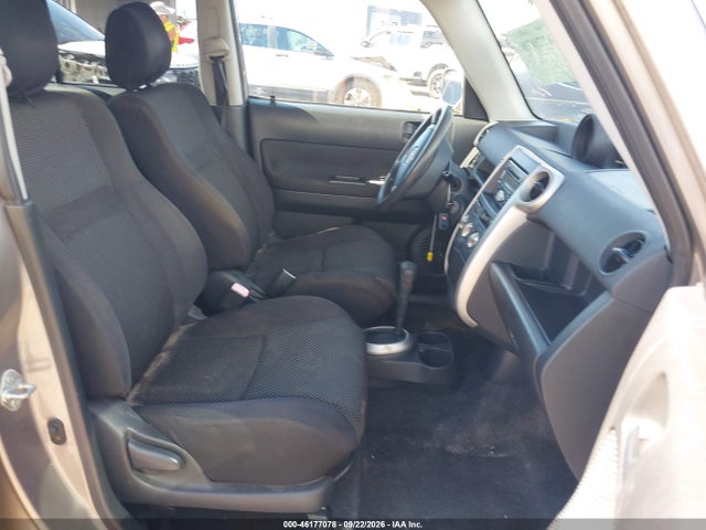 46177078 :رقم المزاد ، JTLKT324240169206 vin ، 2004 Scion Xb مزاد بيع