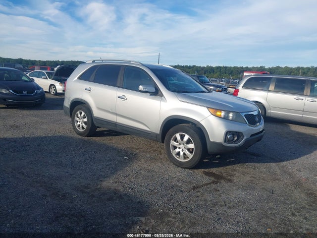Auction sale of the 2011 Kia Sorento Lx, vin: 5XYKT3A18BG147964, lot number: 46177098