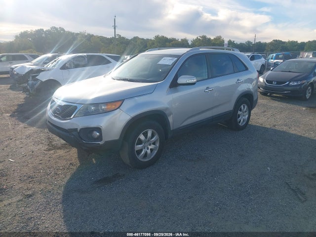 2011 Kia Sorento Lx მანქანა იყიდება აუქციონზე, vin: 5XYKT3A18BG147964, აუქციონის ნომერი: 46177098