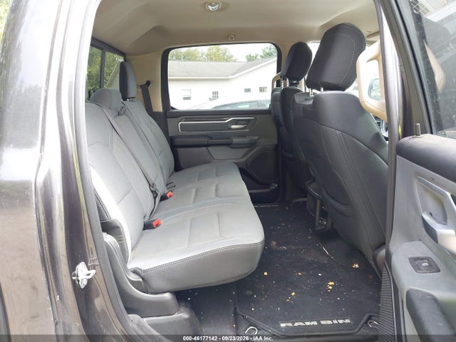 46177142 :رقم المزاد ، 1C6RRFFG3LN239268 vin ، 2020 Ram 1500 Big Horn  4x4 5'7 Box مزاد بيع