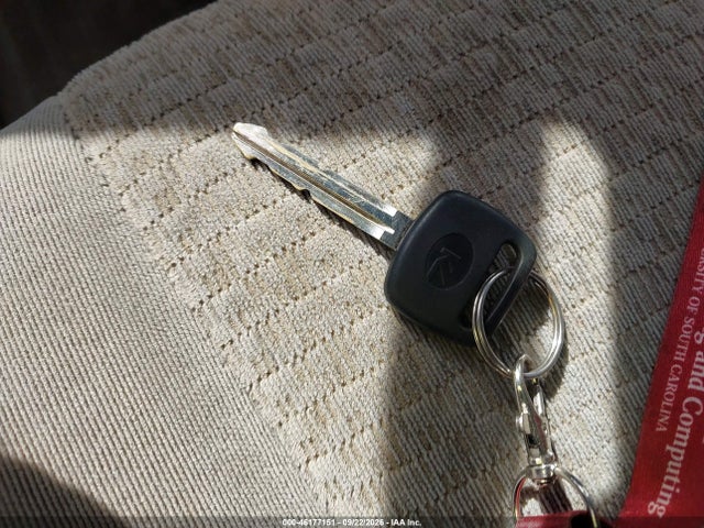 46177151 :رقم المزاد ، 5TBDT44175S472292 vin ، 2005 Toyota Tundra Sr5 V8 مزاد بيع