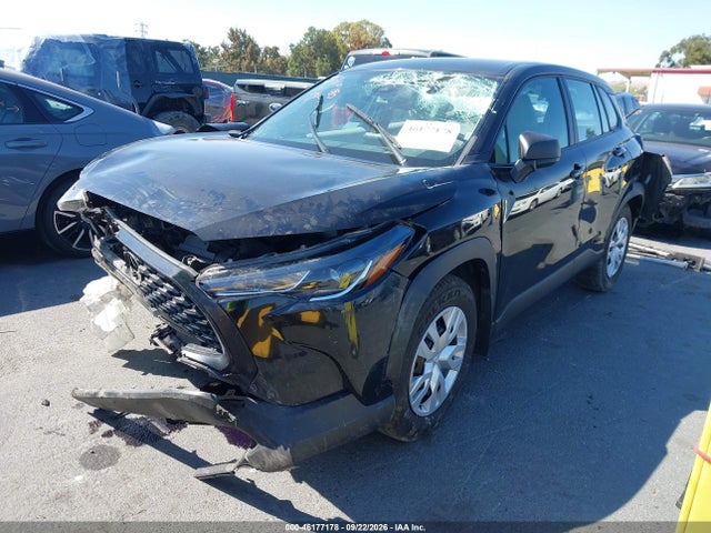 Toyota Corolla Cross L 2022 7MUAAABG0NV037304 Image 2