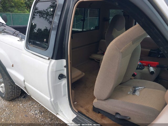 1999 Mazda B3000 Se მანქანა იყიდება აუქციონზე, vin: 4F4ZR17V4XTM04679, აუქციონის ნომერი: 46177188