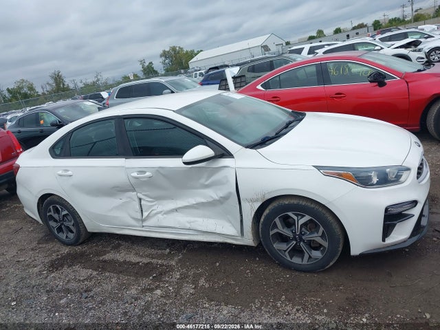 Продаж на аукціоні авто 2019 Kia Forte Lxs, vin: 3KPF24AD2KE074494, номер лоту: 46177215