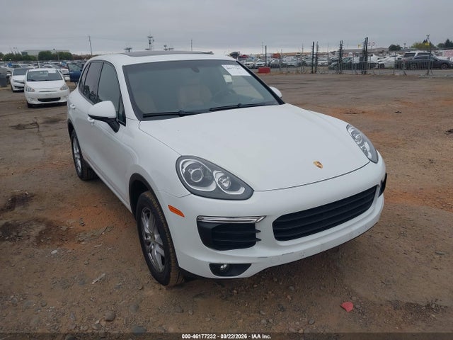 2016 WP1AA2A24GKA13098 main image