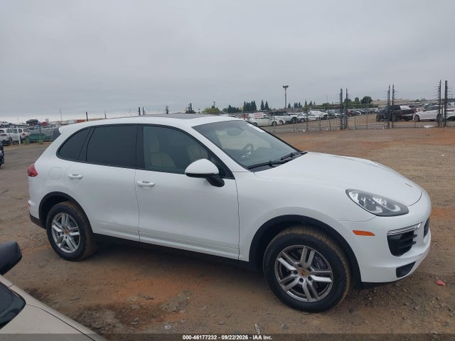Porsche Cayenne 2016 WP1AA2A24GKA13098 Image 13