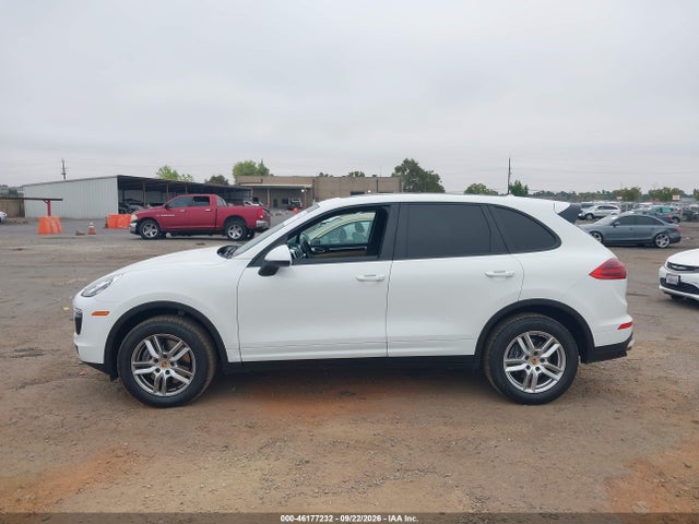 Porsche Cayenne 2016 WP1AA2A24GKA13098 Image 14