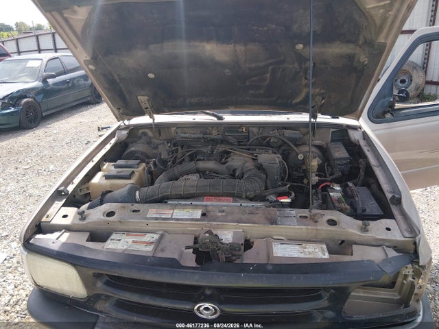 1996 Mazda B3000 Cab Plus მანქანა იყიდება აუქციონზე, vin: 4F4CR16U2TTM12272, აუქციონის ნომერი: 46177236