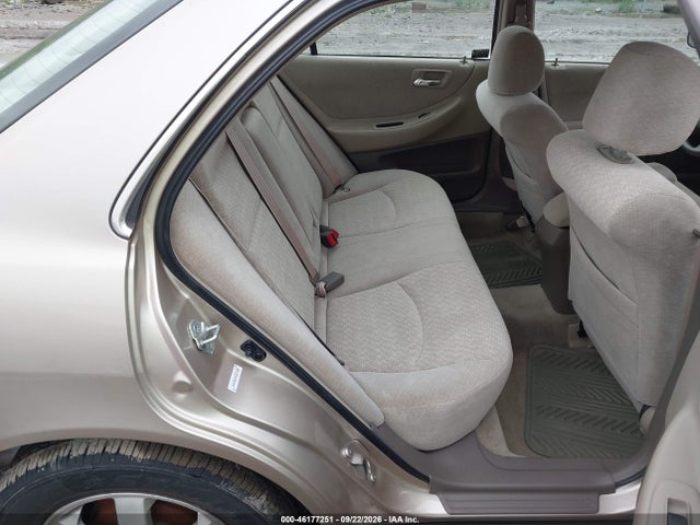 46177251 :رقم المزاد ، 1HGCG66741A072168 vin ، 2001 Honda Accord 2.3 Lx مزاد بيع