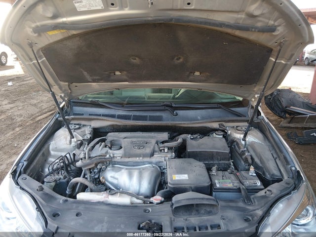 46177260 :رقم المزاد ، 4T4BF1FK8GR568653 vin ، 2016 Toyota Camry Le مزاد بيع