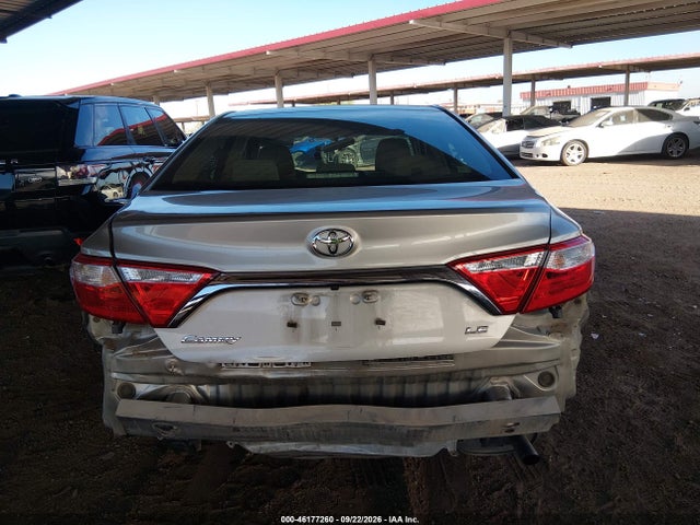 46177260 :رقم المزاد ، 4T4BF1FK8GR568653 vin ، 2016 Toyota Camry Le مزاد بيع
