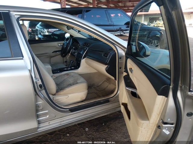 46177260 :رقم المزاد ، 4T4BF1FK8GR568653 vin ، 2016 Toyota Camry Le مزاد بيع