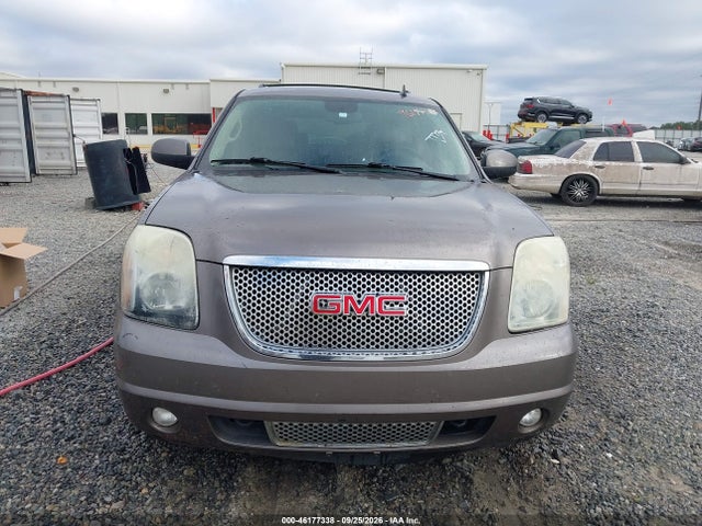 46177338 :رقم المزاد ، 1GKS2EEF3BR247187 vin ، 2011 Gmc Yukon Denali مزاد بيع