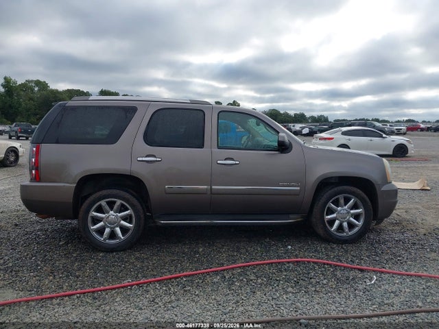 46177338 :رقم المزاد ، 1GKS2EEF3BR247187 vin ، 2011 Gmc Yukon Denali مزاد بيع