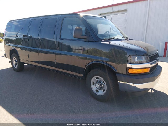 46177357 :رقم المزاد ، 1GAZGPFG1H1268926 vin ، 2017 Chevrolet Express 3500 Lt مزاد بيع