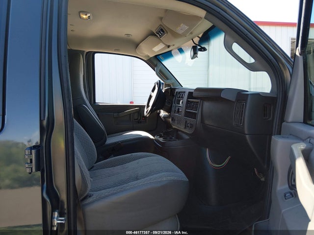 46177357 :رقم المزاد ، 1GAZGPFG1H1268926 vin ، 2017 Chevrolet Express 3500 Lt مزاد بيع
