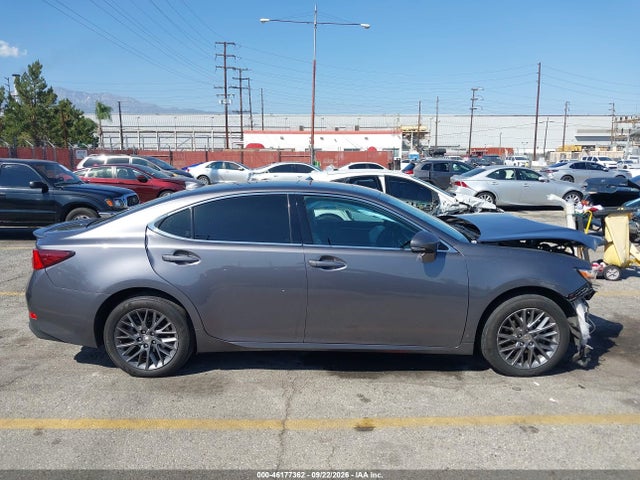 Lexus ES 350 2018 58ABK1GG5JU091972 Image 13