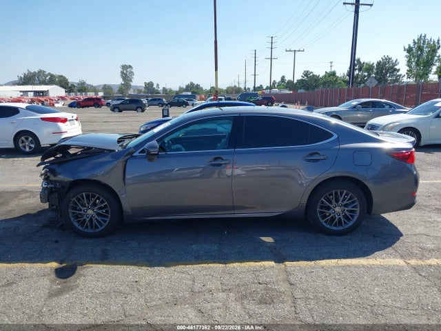 Lexus ES 350 2018 58ABK1GG5JU091972 Image 14