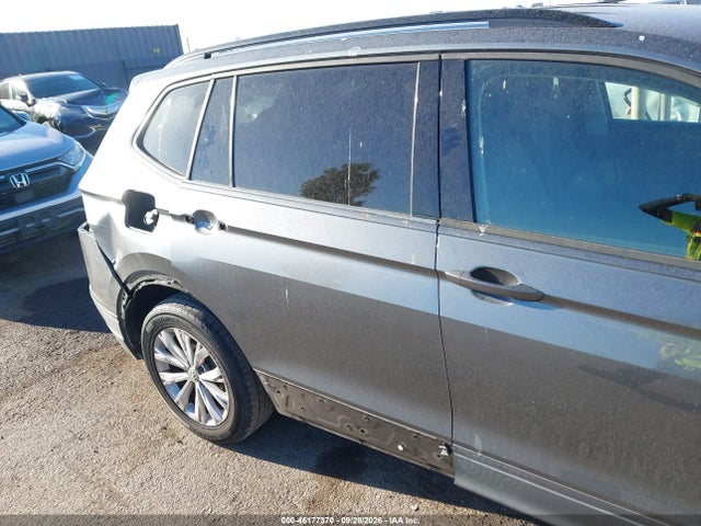 2019 Volkswagen Tiguan 2.0t S მანქანა იყიდება აუქციონზე, vin: 3VV1B7AX4KM103300, აუქციონის ნომერი: 46177370