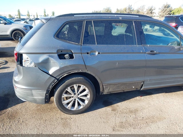 2019 Volkswagen Tiguan 2.0t S მანქანა იყიდება აუქციონზე, vin: 3VV1B7AX4KM103300, აუქციონის ნომერი: 46177370