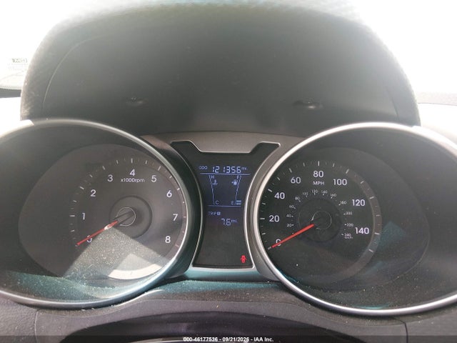 Aukcja sprzedaży 2012 Hyundai Veloster Base W/black, vin: KMHTC6AD3CU041966, numer aukcji: 46177536