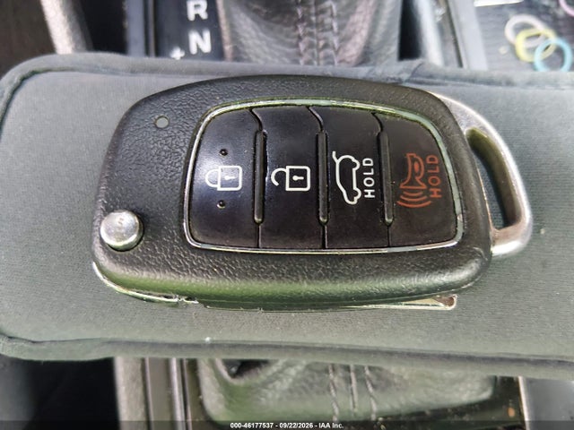 46177537 :رقم المزاد ، KM8J23A45KU914141 vin ، 2019 Hyundai Tucson Se مزاد بيع