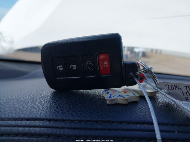 Продажа на аукционе авто 2018 Toyota Highlander Limited, vin: 5TDYZRFHXJS276193, номер лота: 46177544